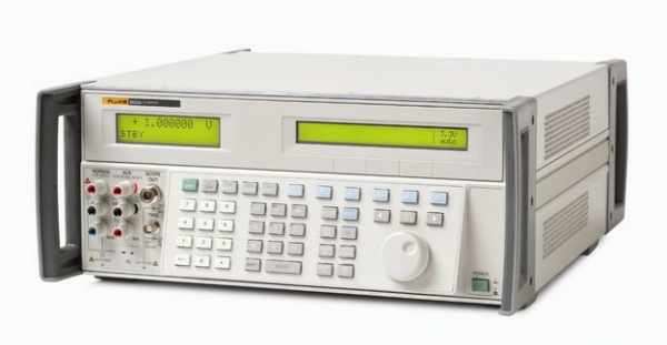 FLUKE5520A 多功能校準儀 FLUKE5520A 多功能校準儀